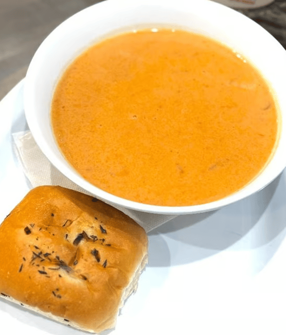 Cup Lobster Bisque Soup